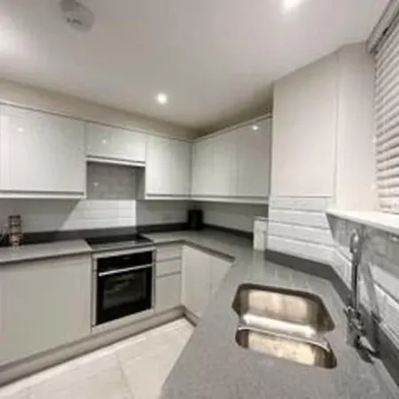 Modern Ground Floor Apartment Midsomer Norton Exterior photo