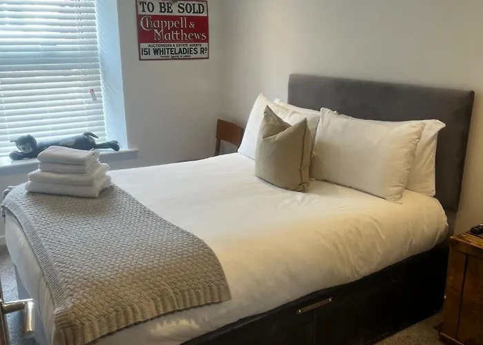 Modern Ground Floor Apartment